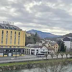 Le Chaleureux Hyper Centre *