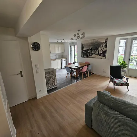 Apartamento Le Charme Du Sanctuaire 8 Couchages 400m De La Grotte