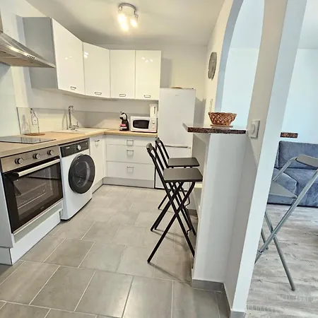 Apartamento Le Charme Du Sanctuaire 8 Couchages 400m De La Grotte *