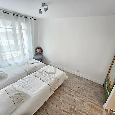 Le Chaleureux Hyper Centre Apartman *