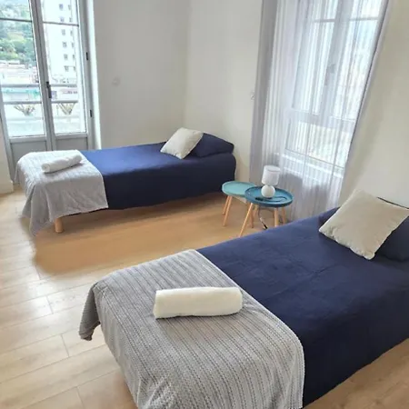 Le Charme Du Sanctuaire 8 Couchages 400m De La Grotte Apartamento Lourdes