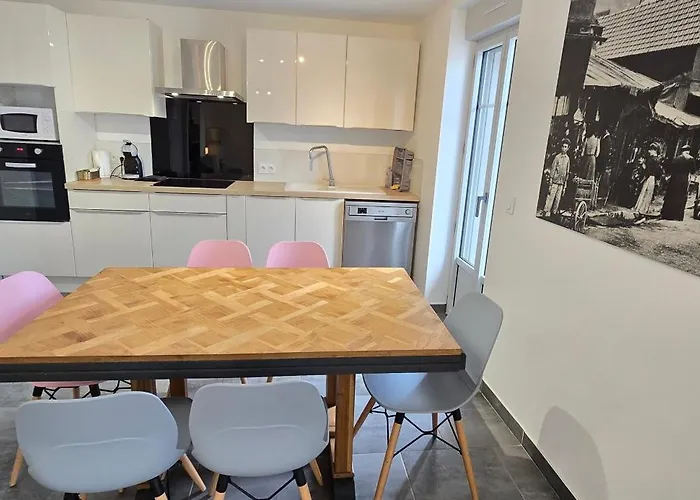 Le Charme Du Sanctuaire 8 Couchages 400m De La Grotte Lourdes